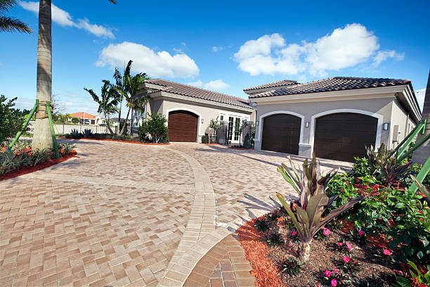 Professional Driveway Pavers in La Monte, MO